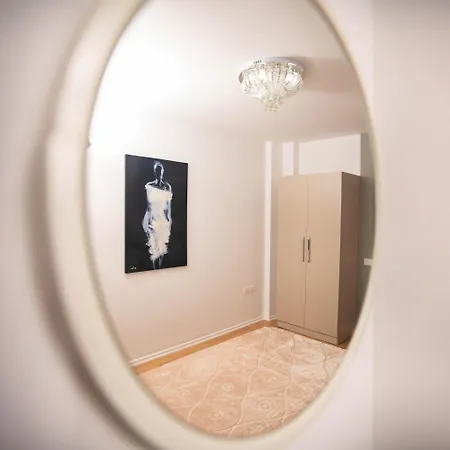 Suprem Modern Near Center, Self Check-in & Fast Wi-fi Apartamento *